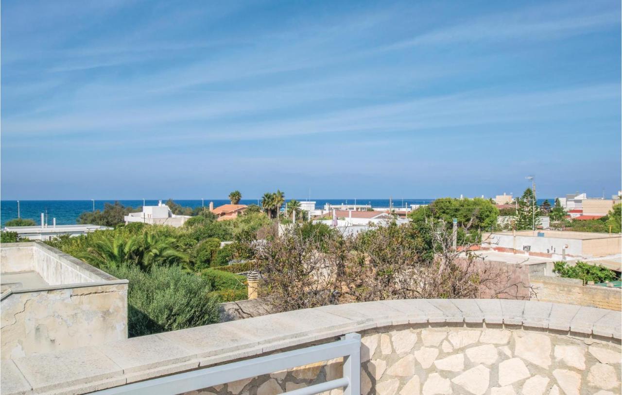Awesome Apartment In Bari With Wifi 外观 照片
